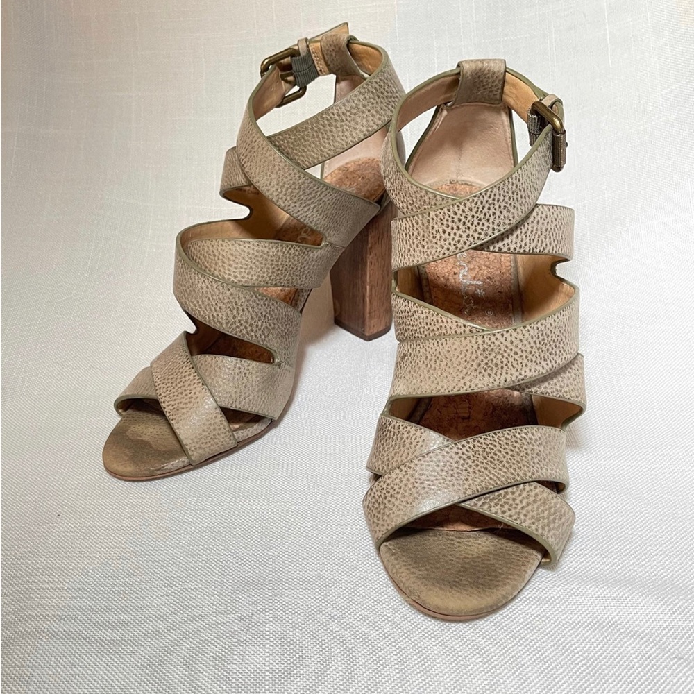 Anthropologie Splendid Leather Sage/Olive Green Strappy Block Heels 7.5